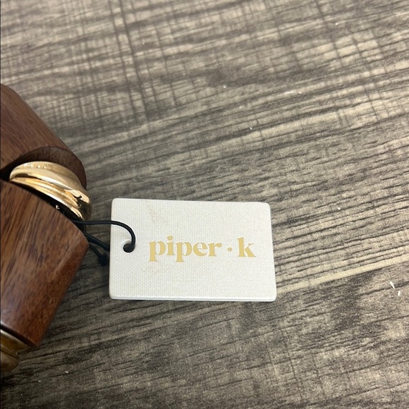 Piper K | Wooden Bracelet w/ Gold Accents ✨ - Picture 2 of 9